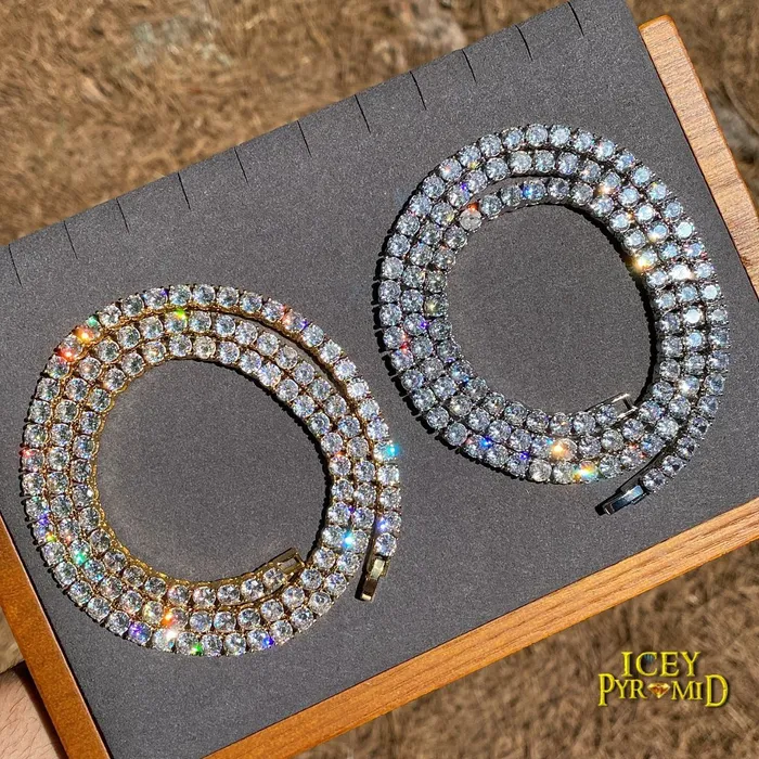 Necklaces God Fidence God Fidence Praying Hands Bail Iced Out Letter Diamond Pendant Necklace
