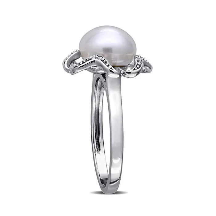 Rings 9095mm Button Cultured Freshwater Pearl and Natural Diamond Accent Clover Frame Ring in Sterling Silver Goldia Rings 9095mm Button Cultured Freshwater Pearl and Natural Diamond Accent Clover Frame Ring in Sterling Silver Goldia