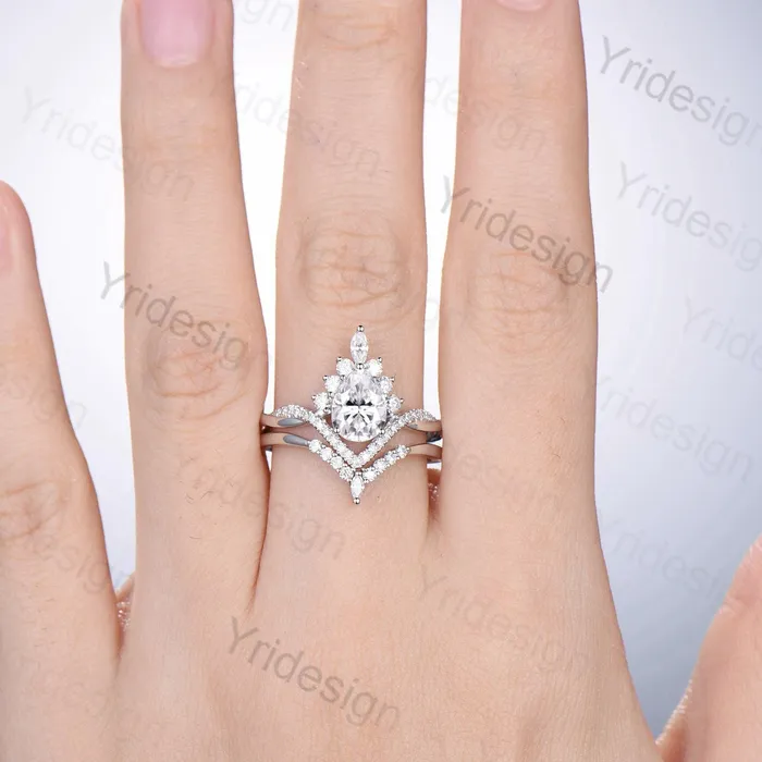 PENFINE Rings Vintage Retro Moissanite engagement ring set Vintage Pear shaped Moissanite wedding ring set white gold Unique Twisted Promise ring for her