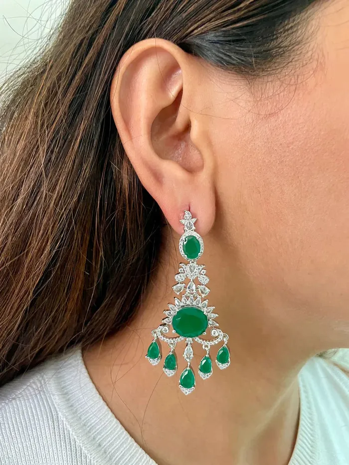 PRERTO ECOMMERCE PRIVATE LIMITED Necklaces Maharani Emerald Dimonte Statement Drop Necklace Set 3 Layer Statement Tear Drop Emerald Dimonte Pearl Drop Necklace Set