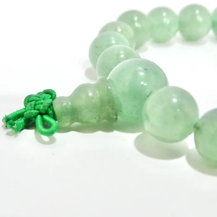 Vintage by Misty Bracelets 1970s Jade Jadeite Beaded Bracelet