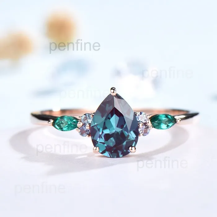 Vintage Pear Alexandrite Cluster Emerald Engagement Ring OHO1 PENFINE Rings Vintage Pear Alexandrite Cluster Emerald Engagement Ring OHO1 PENFINE Rings