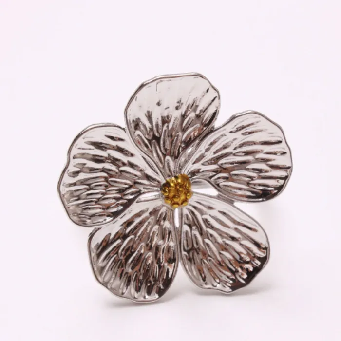 Rings ClaudiaG Home 5 Leaf Flower Napkin Ring Set of 6