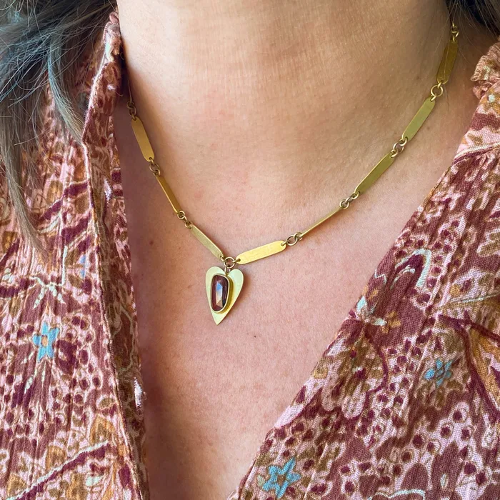 Mallary Marks Necklaces Bamboo Chain with Sapphire Heart Pendant Mallary Marks Necklaces Bamboo Chain with Sapphire Heart Pendant