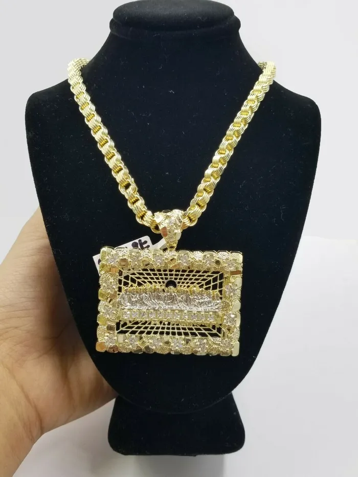 Necklaces 10k Real Yellow Gold Last supper Byzantine 28Chain Mens Necklace Gold and Diamond Necklaces 10k Real Yellow Gold Last supper Byzantine 28Chain Mens Necklace Gold and Diamond