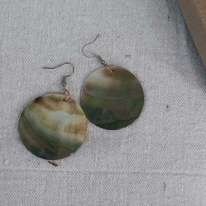 Earrings Cherokee Copper Black Lip Shell Earrings 15