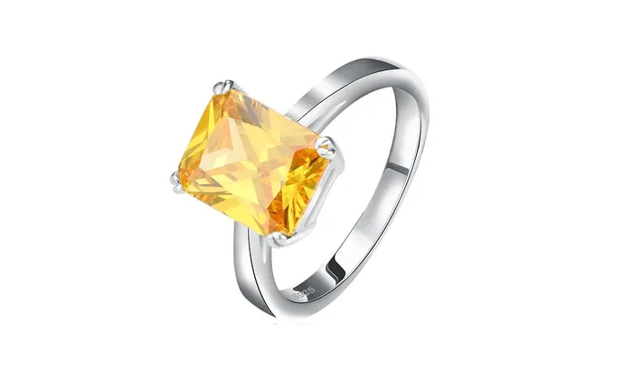 Queen Single Crystal Finger Ring for Women sparklingselections Rings