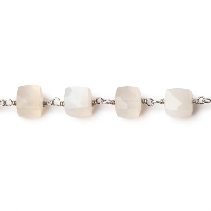 Beadsofcambaycom Necklaces 665mm Cream Moonstone Faceted Cubes on 925 Sterling Silver Chain Beadsofcambaycom Necklaces 665mm Cream Moonstone Faceted Cubes on 925 Sterling Silver Chain