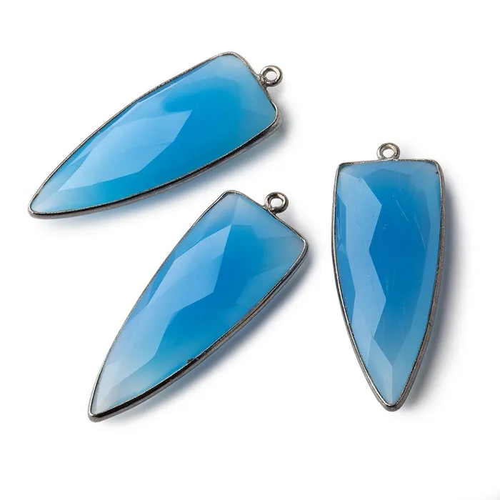 Beadsofcambaycom Rings 42x16mm Black Gold Bezel Tropical Blue Chalcedony Point 1 ring Pendant 1 piece Beadsofcambaycom Rings 42x16mm Black Gold Bezel Tropical Blue Chalcedony Point 1 ring Pendant 1 piece