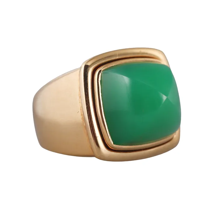 Fred Paris Rings Fred Pain de Sucre Yellow Gold Customizable Chrysoprase Large Ring Fred Paris Rings Fred Pain de Sucre Yellow Gold Customizable Chrysoprase Large Ring