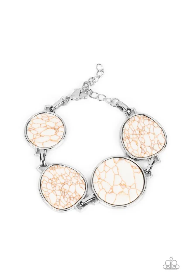 Paparazzi Accessories Bracelets Santa Fe Flats White Necklace and Bracelet Set Jewelry by Bretta