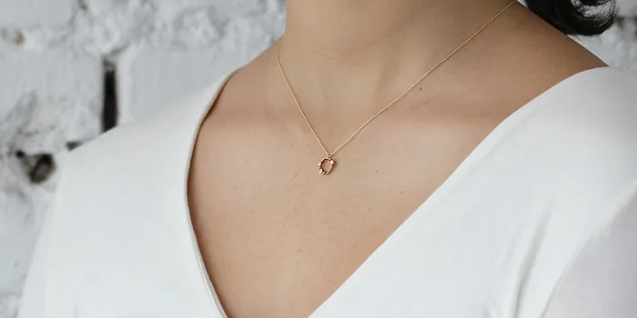 PreStyled Sets Hiroyo Melee 59 Hexagon Yellow Gold Pendant PreStyled Sets Hiroyo Melee 59 Hexagon Yellow Gold Pendant