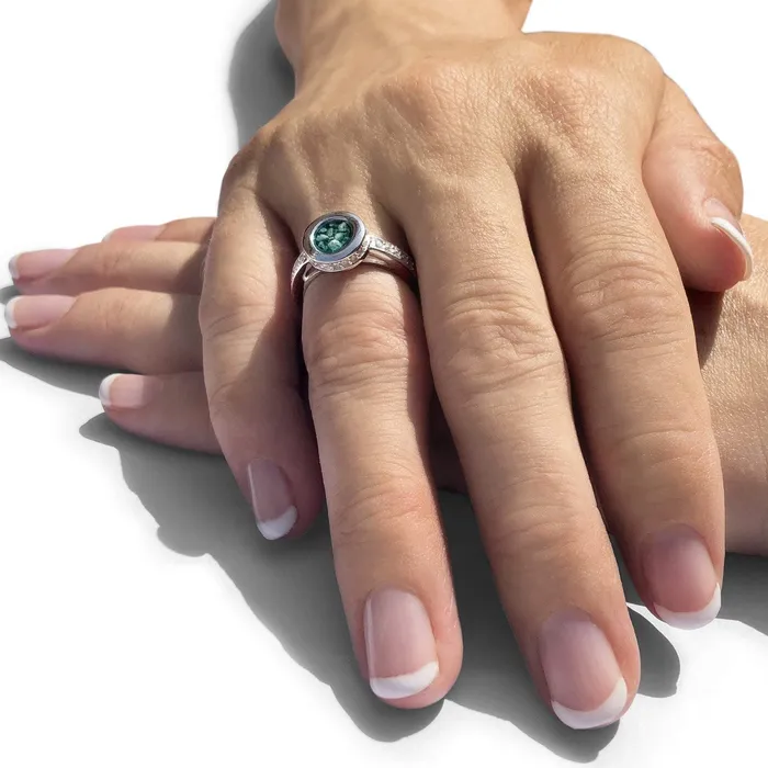 Rings EverWith EverWith Ladies Round Halo Memorial Ashes Ring with Fine Crystals