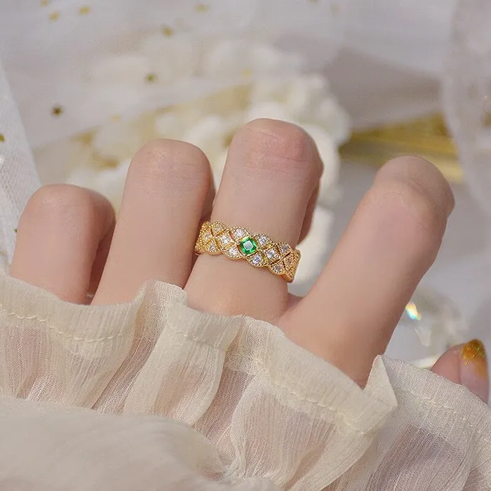 Rings UrbanVinta Emerald Fantasy Ring Set